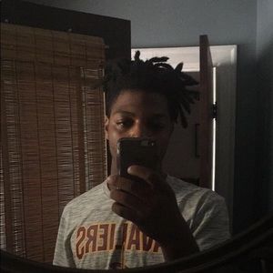 Meet your Posher, Omar